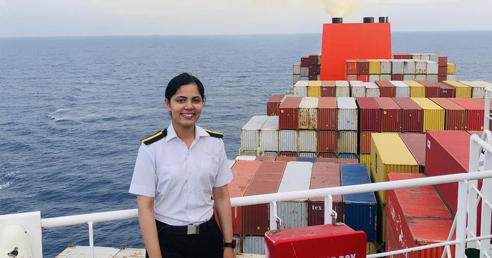 deck-cadet-urmi.webp